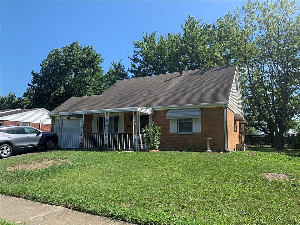 1st image of 750 Marilyn Dr