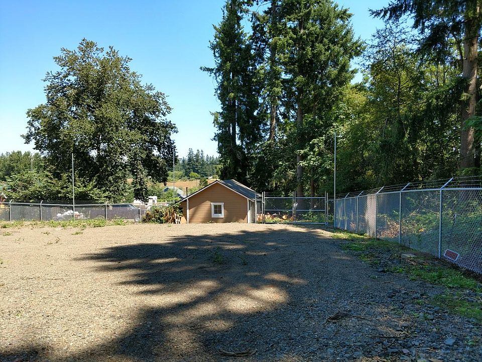 2nd image of 4619 Ramsey Rd SE