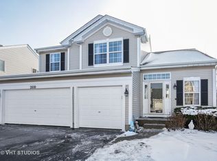 2610 Waterford Ln, Lake In The Hills, IL 60156