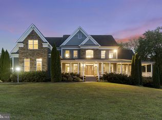 10361 Windy Ridge Ln, Nokesville, VA 20181