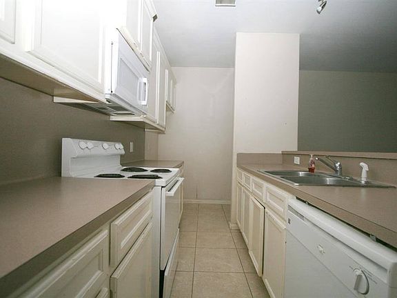 4th image of 168A Binnacle Ct
