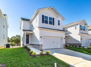 5737 Howard Dr, Glen Burnie, MD 21060