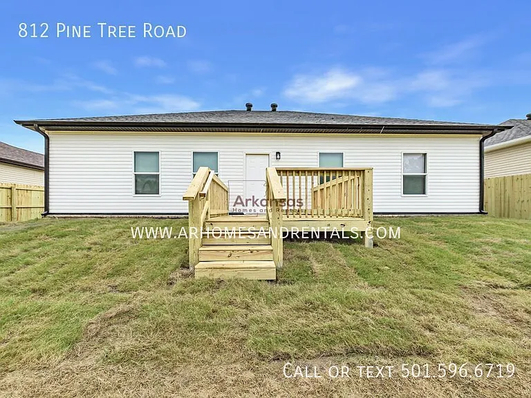 812 Pine Tree Rd — Photo 20
