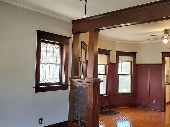 3rd image of 1222 E Gift Ave