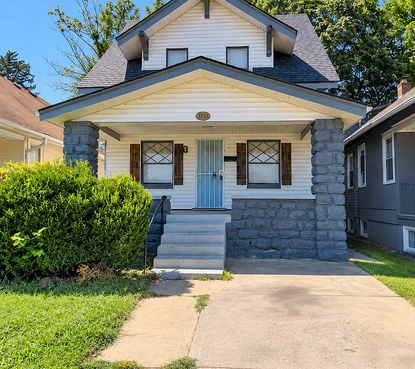 3710 Indiana Ave