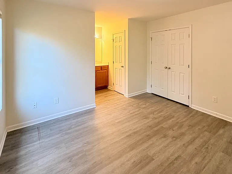 137 Felix Rd — Photo 6