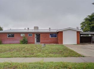 2117 N Breckon Dr, Hobbs, NM 88240