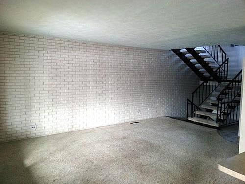 3rd image of 2105 Croydon Ave APT E