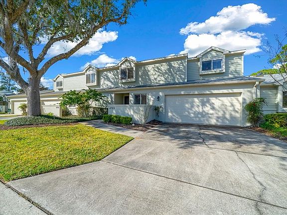 4th image of 1733 SE 27th Loop