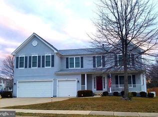 17 Glen Oak Rd, Fredericksburg, VA 22405