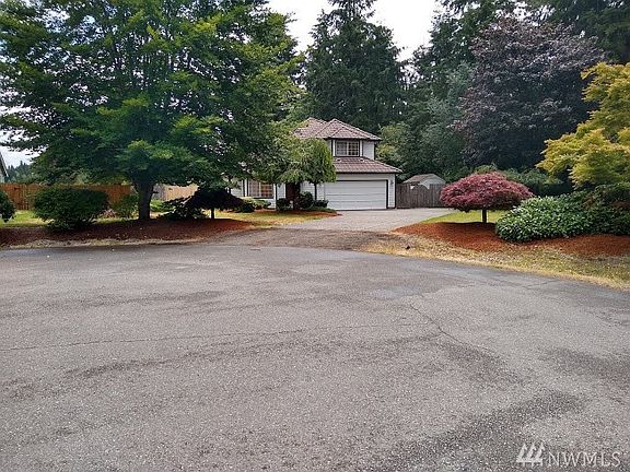 2nd image of 8724 Schuetz Ln SW