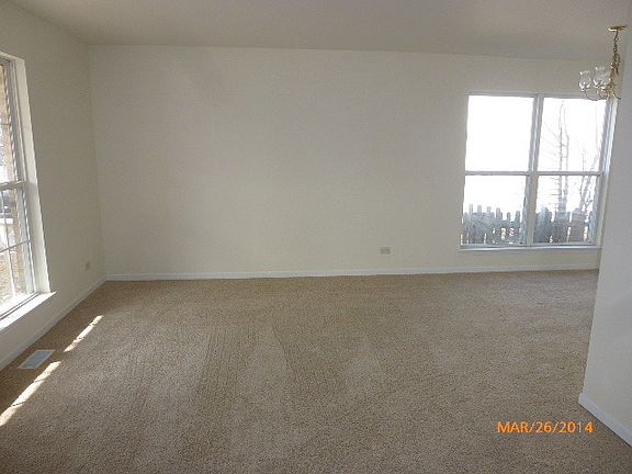 4th image of 2317 N Sunrise Dr