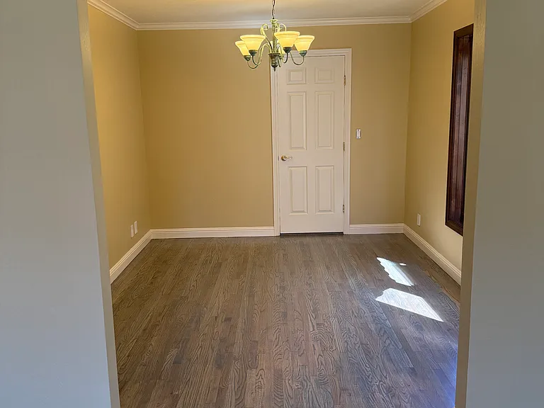 970 Springfield Dr — Photo 5