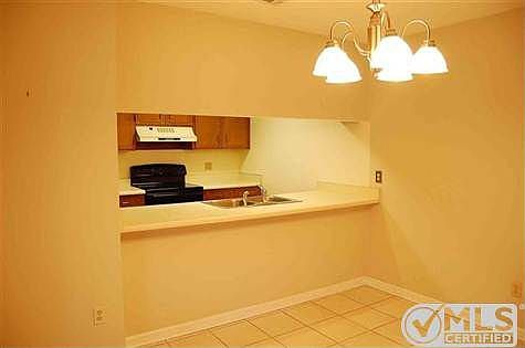 3rd image of 2379 Ian Dr #A
