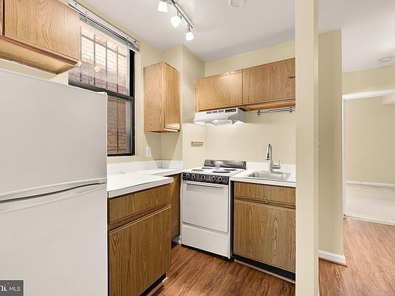 4th image of 1768 Florida Ave NW APT 2