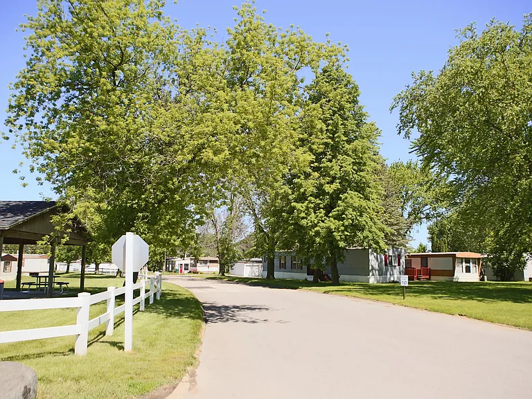 5535 Dysart Rd — Photo 10