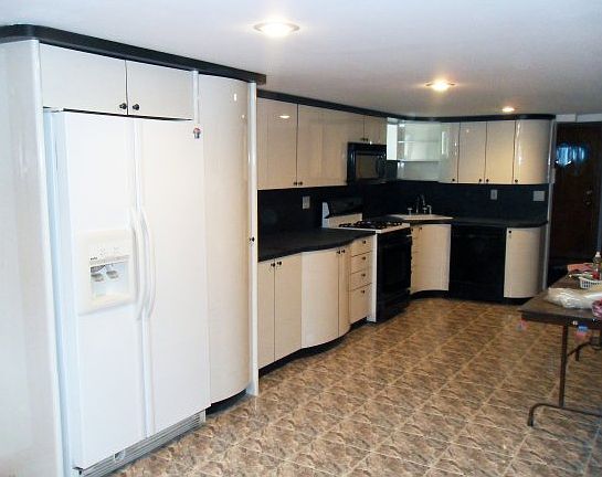 3rd image of 1554 E 32nd St