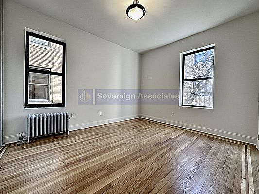 5th image of 664 W 163rd St #502