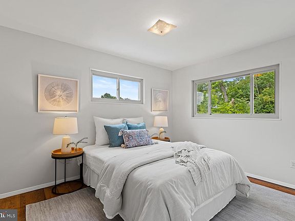5th image of 4121 Taney Ave