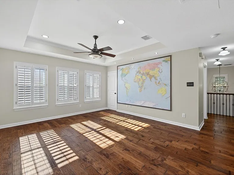 14668 Blakehill Dr — Photo 76
