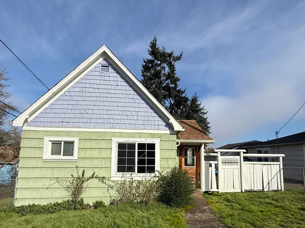 445 Wilson St S, Salem, OR 97302