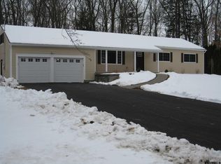 53 Woodstead Rd, Ballston Lake, NY 12019