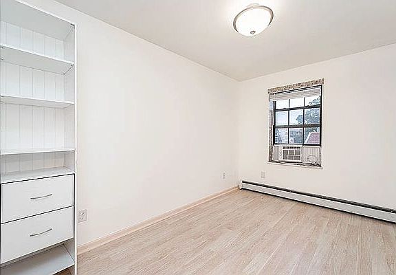 3rd image of 46-03 Broadway #4F