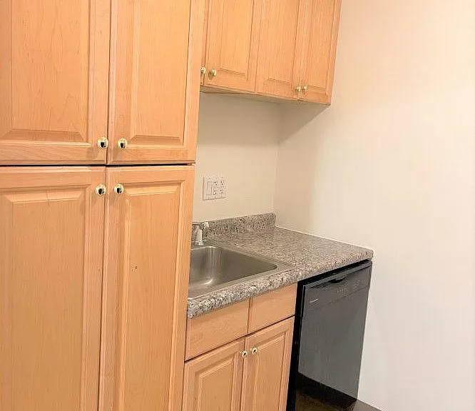 5710 Phillips Ave #A2 — Photo 12