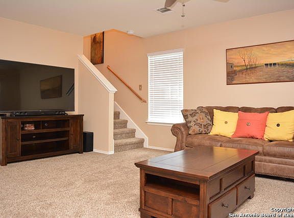 3rd image of 374 Tanager Dr