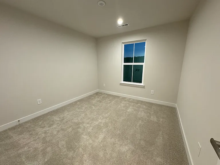 1827 Goldsberry Dr #1827 — Photo 16