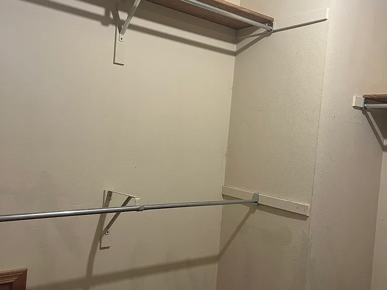 Walk-in closet