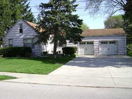 1st image of 530 Orchard St
