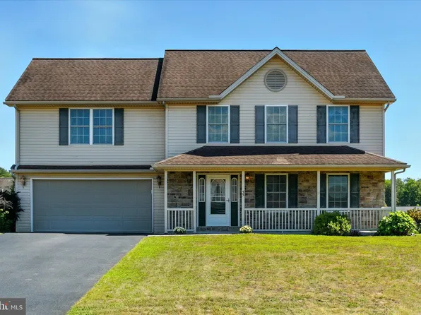 55 Meade Dr, Carlisle, PA 17013
