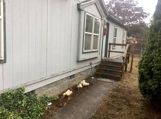 2703 J St, Springfield, OR 97477