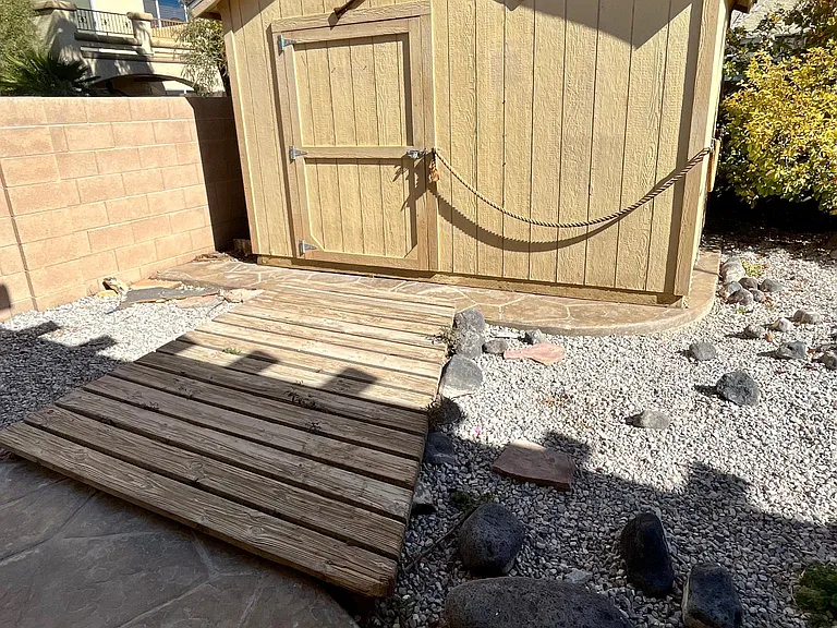 4032 Wild Magic St — Photo 3