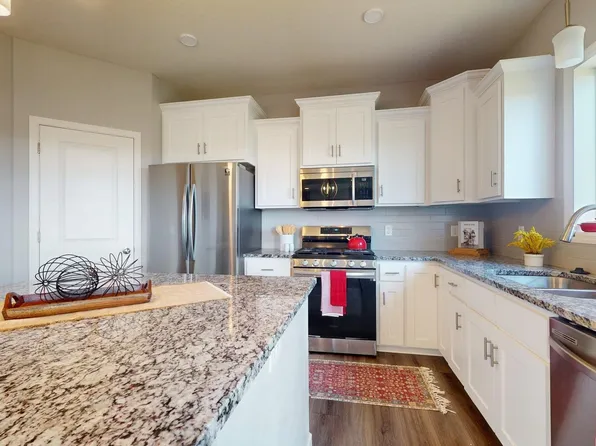 8693 152nd Ave NW, Ramsey, MN 55303