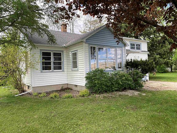 4th image of 530 E Merrill Ave