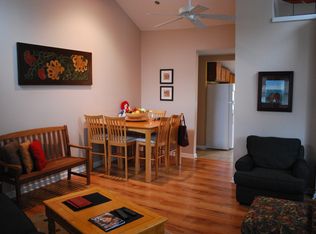 124 Sunset Rd, Avon Lake, OH 44012