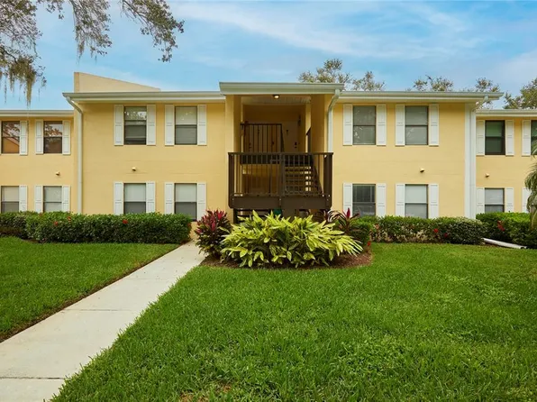 3001 58th Ave S APT 1012, Saint Petersburg, FL 33712
