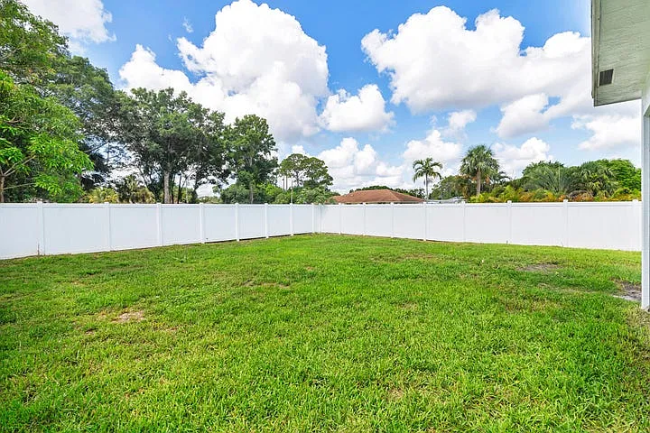 3 bed, 1604 sqft, $4,500 — Photo 3