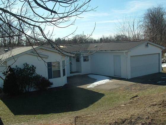 1st image of 62144 Woodland Dr