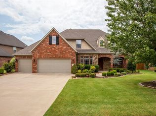 5004 SW Ridge Mont Rd, Bentonville, AR 72713