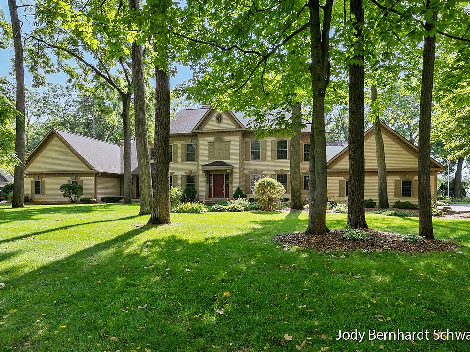 1st image of 8307 Wallinwood Springs Dr