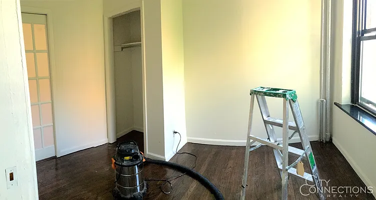 Rented by City Connections Realty | media 20