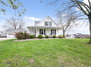 900 Turner Rd, Mount Vernon, IN 47620