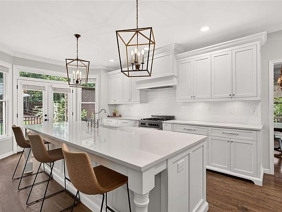 2nd image of 4110 Hillsborough Close