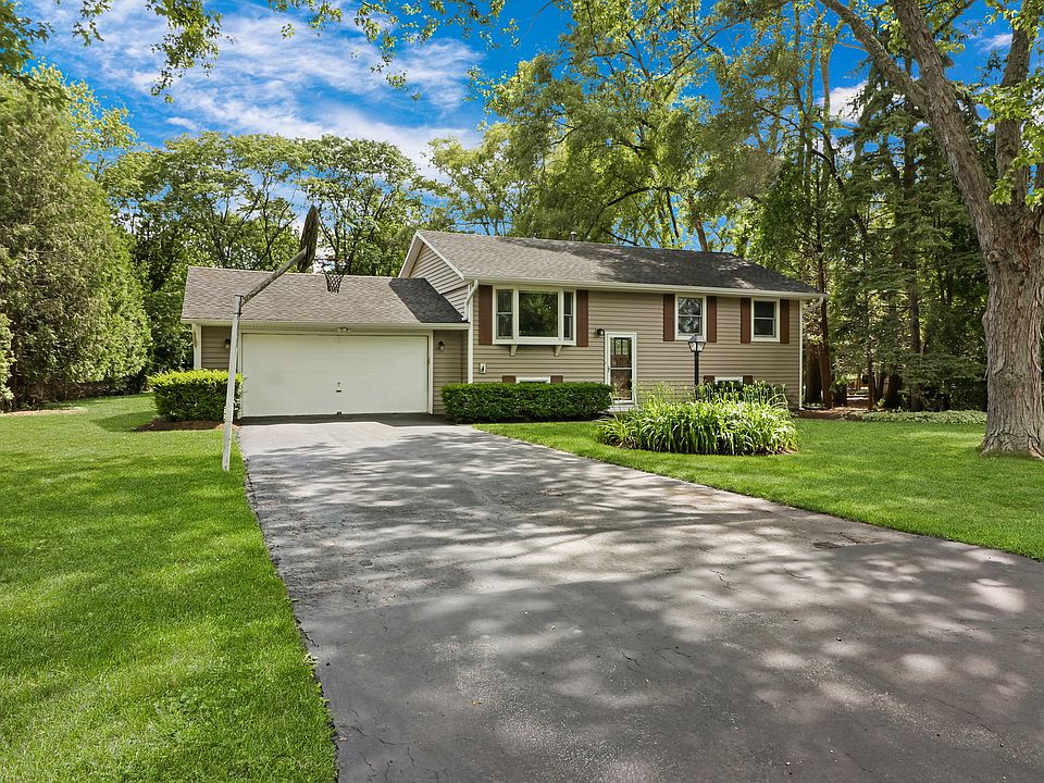 1st image of 15683 W Birchwood Ln