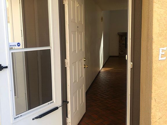 One bedroom, 1.5 bath