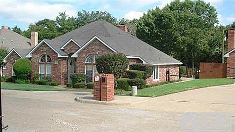 1st image of 705 Robin Meadow Dr