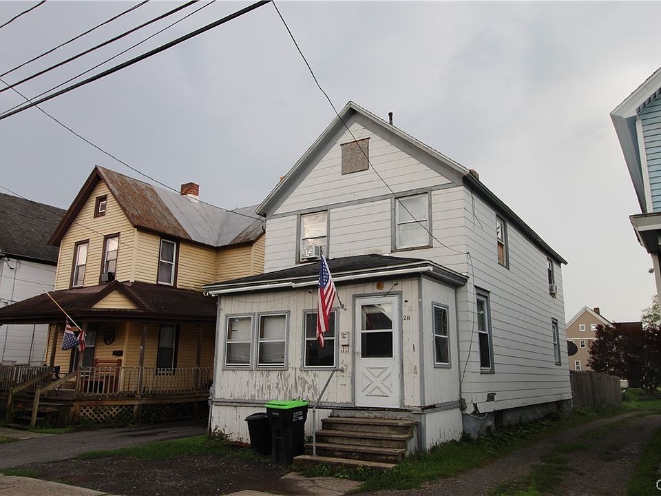 1st image of 211 Harter St